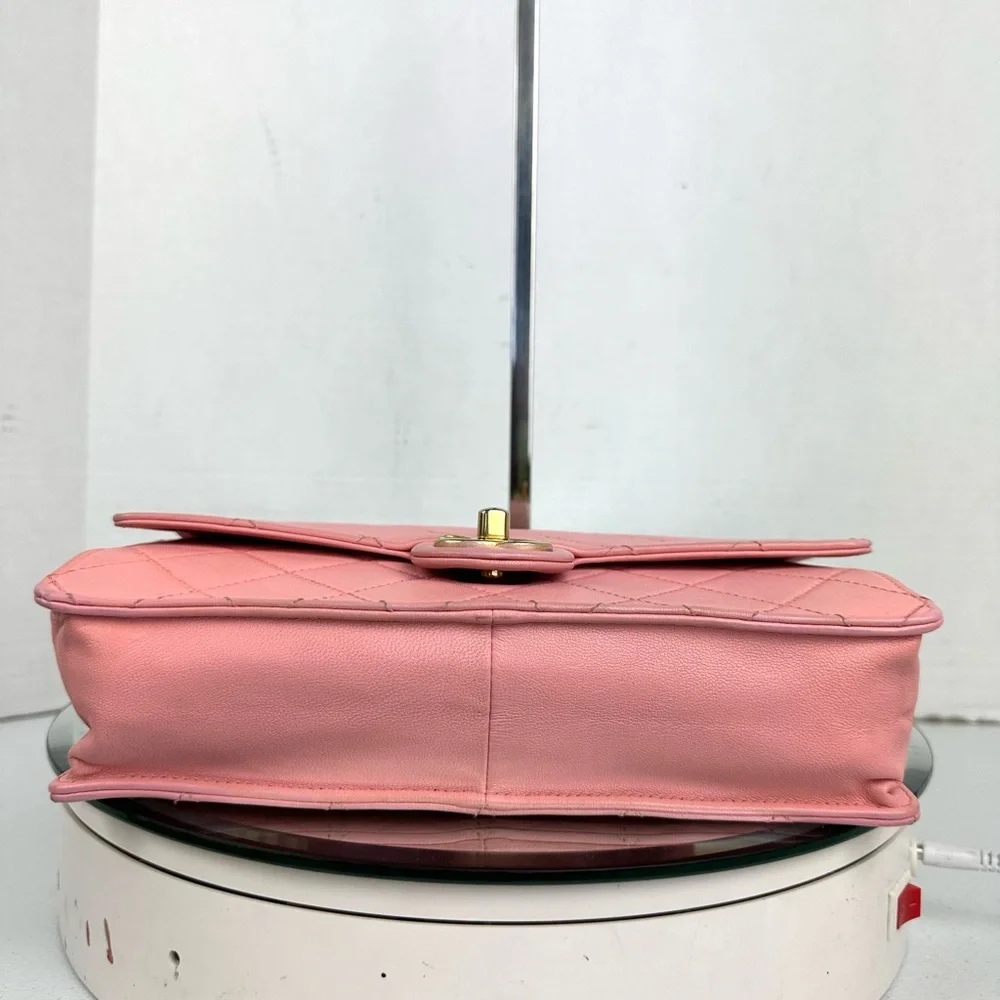 CHANEL Pink Quilted Lambskin Flap Bag with Pearl-Accented Chain